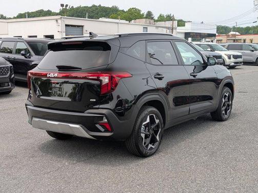 2025 Kia Seltos S