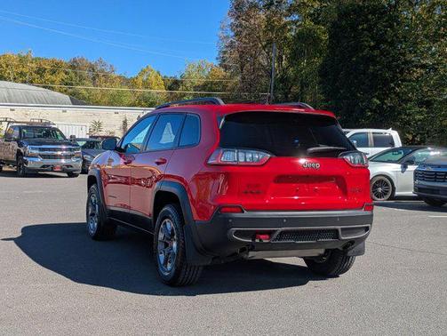 2019 Jeep Cherokee Trailhawk