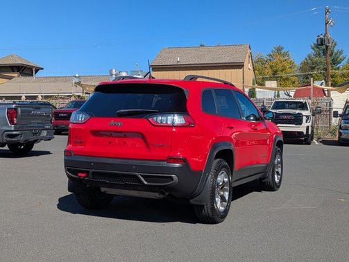 2019 Jeep Cherokee Trailhawk