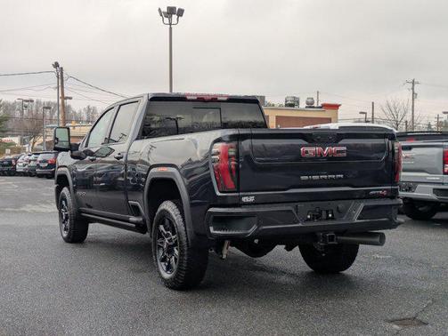 2026 GMC Sierra 2500 AT4
