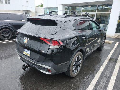 Ebony Black 2024 Kia Sportage X-Line