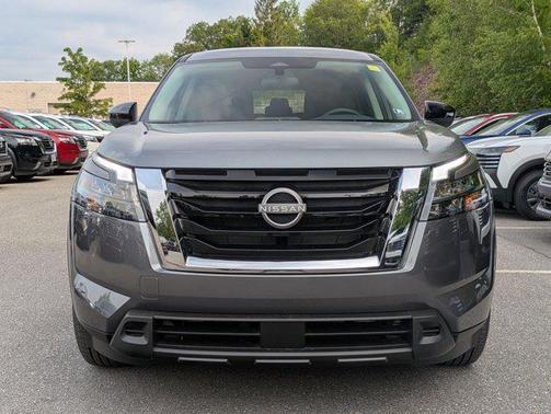 2025 Nissan Pathfinder S 4WD