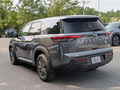 2025 Nissan Pathfinder S 4WD