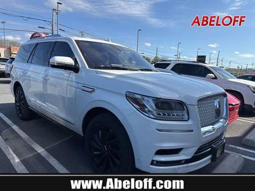 Pristine White 2020 Lincoln Navigator Reserve