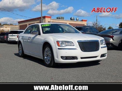 2014 Chrysler 300C Base