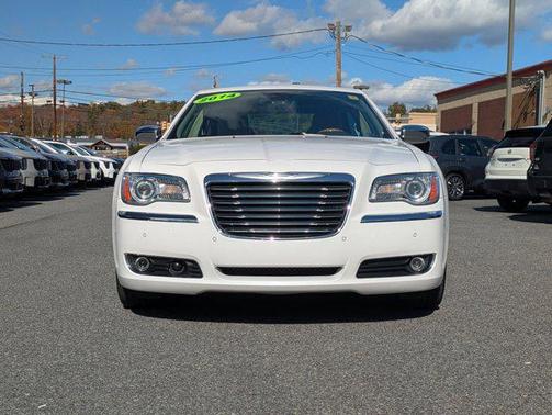 2014 Chrysler 300C Base