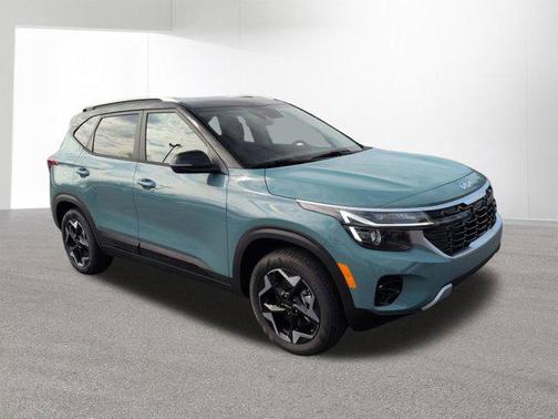 Pluton Blue/Black Roof 2026 Kia Seltos S