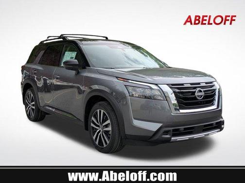 2025 Nissan Pathfinder Platinum 4WD
