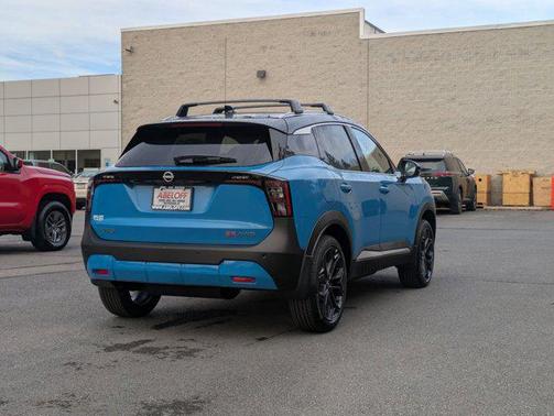 2026 Nissan Kicks SR