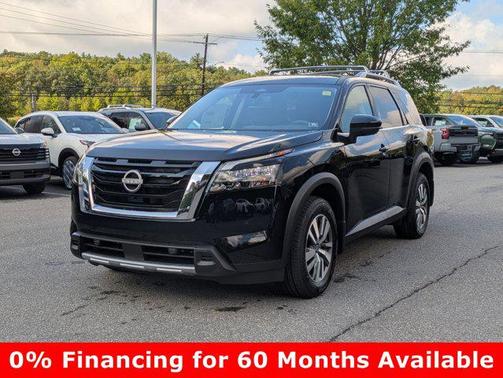 2025 Nissan Pathfinder SL 4WD