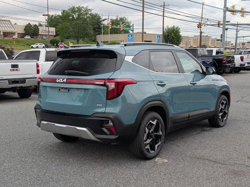 2025 Kia Seltos EX