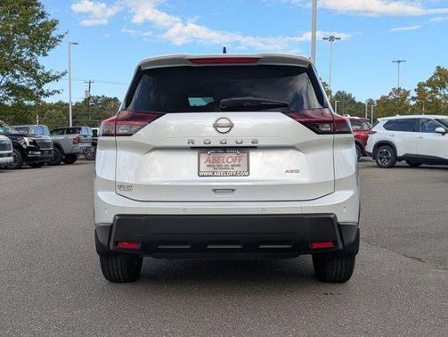 2024 Nissan Rogue S