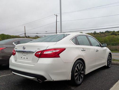 2017 Nissan Altima 2.5 SL