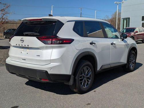 2025 Nissan Rogue S