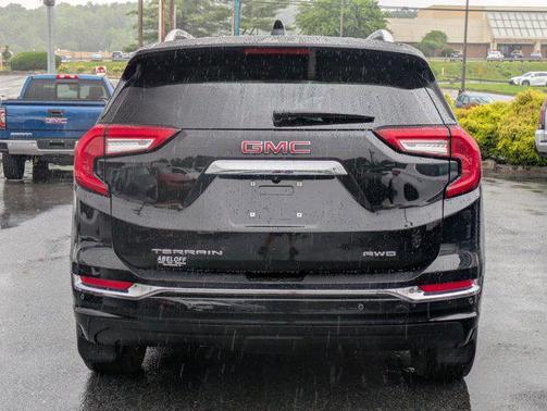 2023 GMC Terrain Denali