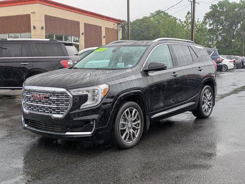 2023 GMC Terrain Denali