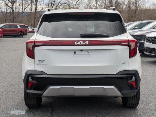 2025 Kia Seltos S