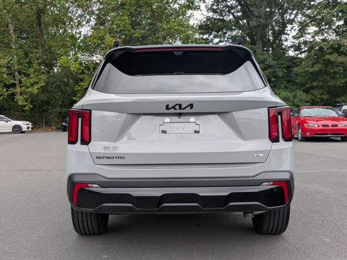 2026 Kia Sorento SX