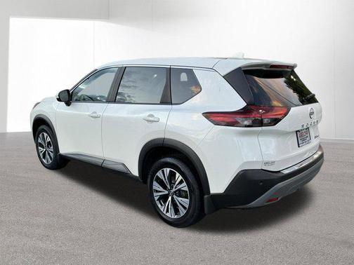 Pearl White Tricoat 2023 Nissan Rogue SV