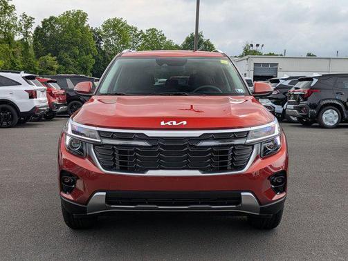 2025 Kia Seltos S