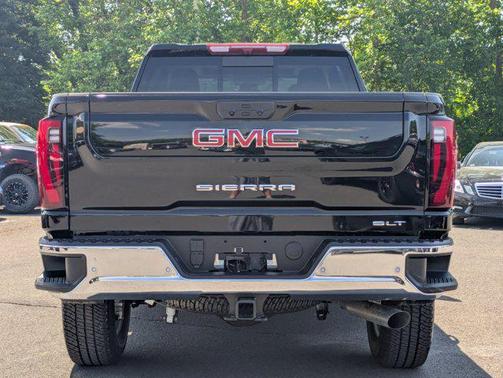 2025 GMC Sierra 2500 SLT