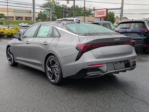 2025 Kia K5 GT-Line