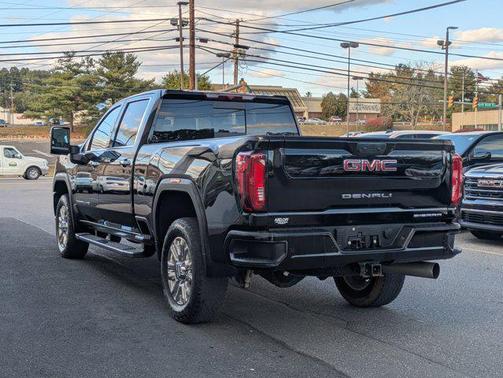 2023 GMC Sierra 2500 Denali