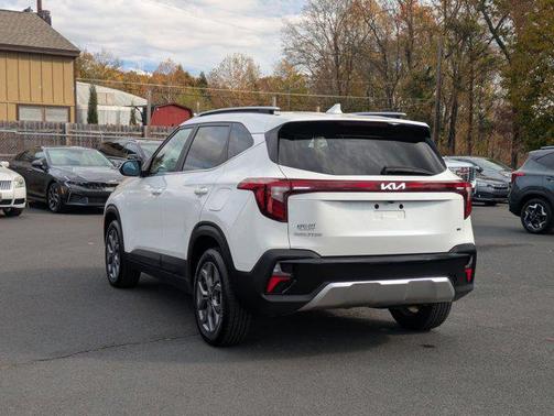 2024 Kia Seltos S