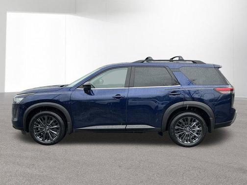Deep Ocean Blue Pearl 2026 Nissan Pathfinder SL