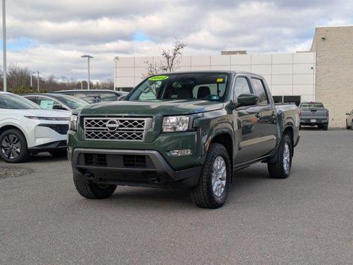 2022 Nissan Frontier SV