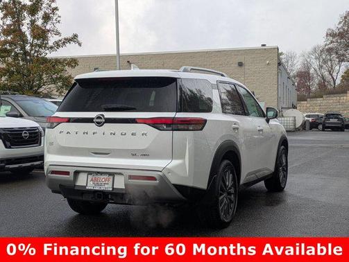 2025 Nissan Pathfinder SL 4WD