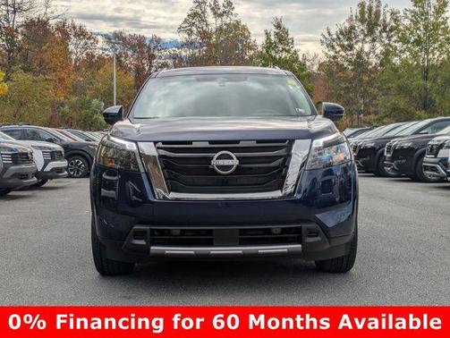 2025 Nissan Pathfinder SL 4WD