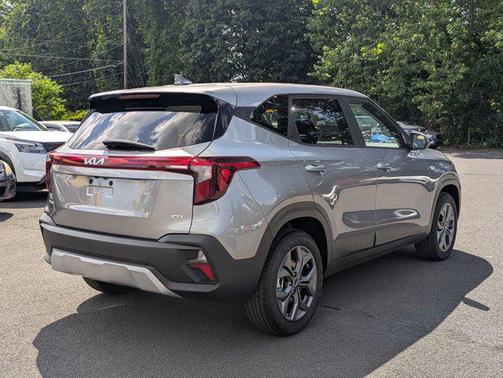2025 Kia Seltos LX