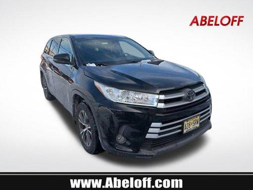 2017 Toyota Highlander LE