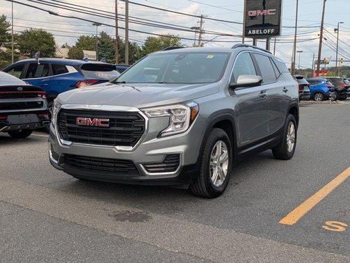 2023 GMC Terrain SLE