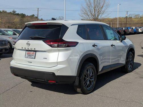 2025 Nissan Rogue S