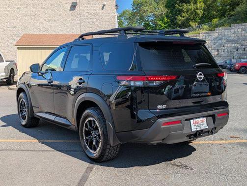 2025 Nissan Pathfinder Rock Creek 4WD