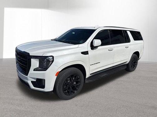 White Frost Tricoat 2022 GMC Yukon XL SLT
