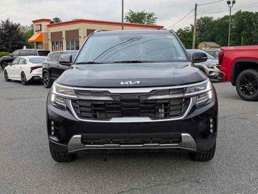 2025 Kia Seltos SX Turbo