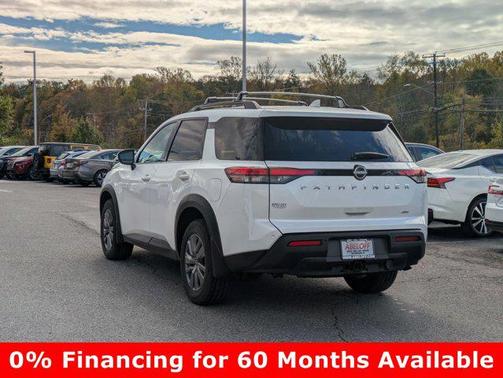 2025 Nissan Pathfinder SV 4WD
