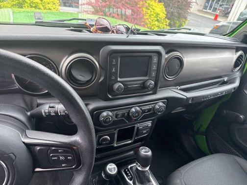 2019 Jeep Wrangler Sport
