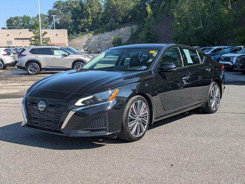 2023 Nissan Altima 2.5 SL