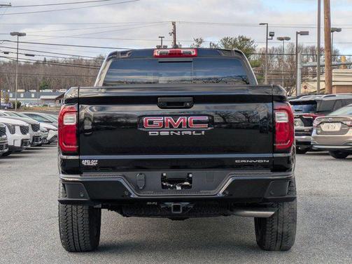 2026 GMC Canyon Denali