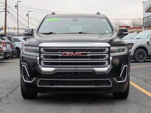 2023 GMC Acadia AWD SLT