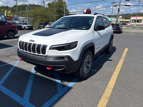 2022 Jeep Cherokee Trailhawk