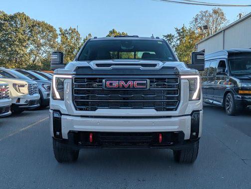 2026 GMC Sierra 2500 AT4