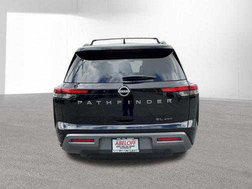 Super Black 2026 Nissan Pathfinder SL