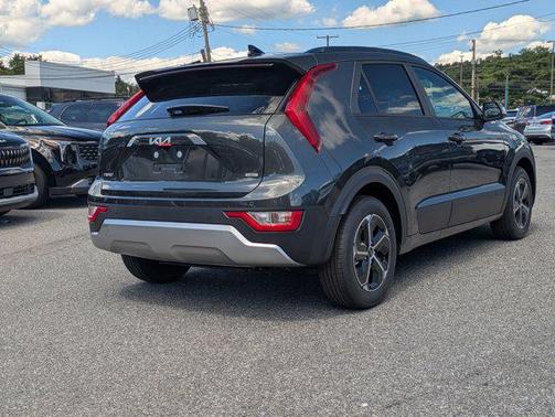 2025 Kia Niro EX