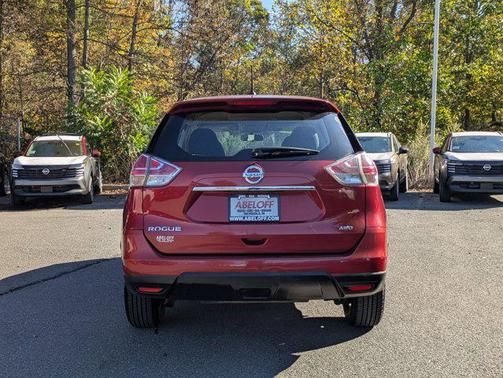 2016 Nissan Rogue S