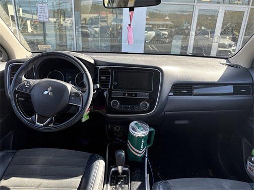 2019 Mitsubishi Outlander SE